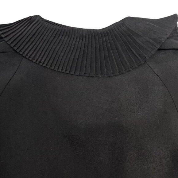 GUESS Darla Tie Neck V-Neck Blouse Sz Small - Picture 6 of 6